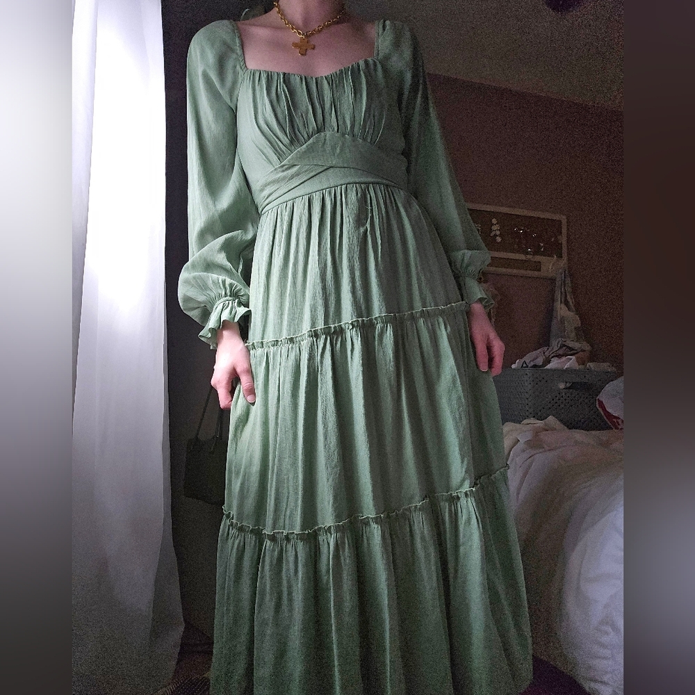 Francescas Sage Green Long-Sleeve Maxi Dress